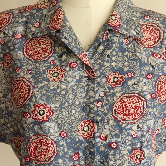 Vintage 1990s 2000s Silk Blouse, First Edition by Liz Claiborne Blue Red and Tan - Picture 2 of 10